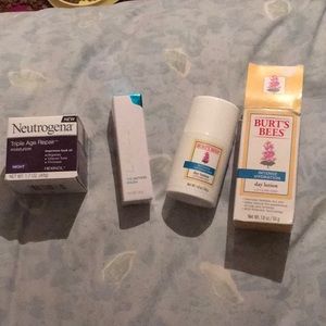 NWT Bundle of skincare, plus tons of samples!